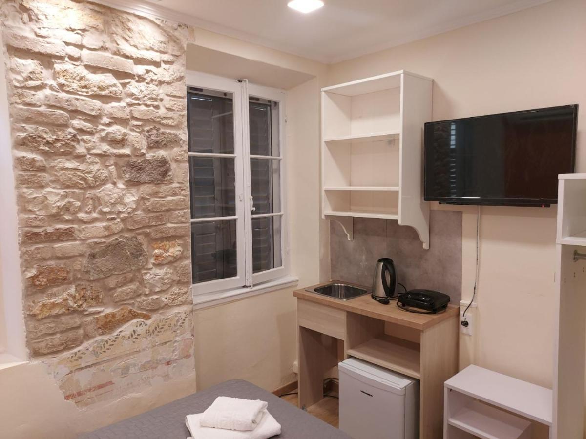 Ferienwohnung Corcyra Microflat In Old Town Corfu  Exterior foto